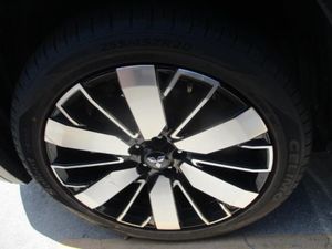2025 Mitsubishi OUTLANDER SE photo 8
