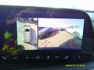 CHEVROLET SUBURBAN Z71 - 4