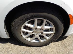 CHRYSLER PACIFICA TOURING L - 8