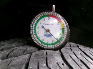 CHRYSLER PACIFICA TOURING L - 8