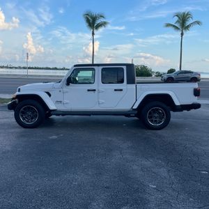 2020 JEEP GLADIATOR OVERLAND 照片 2