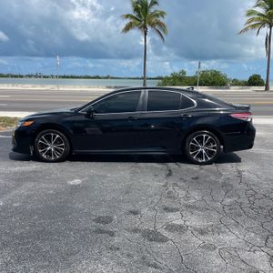 صورة 2 لـ 2019 Toyota CAMRY SE