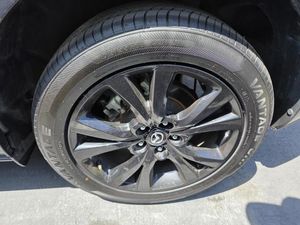 صورة 10 لـ 2025 Mazda CX-30 2.5 S CARBON EDITION