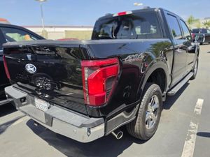 FORD F-150 XLT - 2