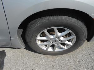 CHRYSLER VOYAGER LX - 10