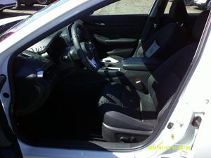 NISSAN ALTIMA SV - 3