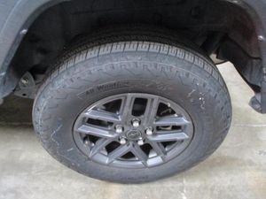 صورة 10 لـ 2025 JEEP WRANGLER SPORT