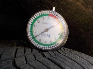 CHRYSLER PACIFICA TOURING L - 10