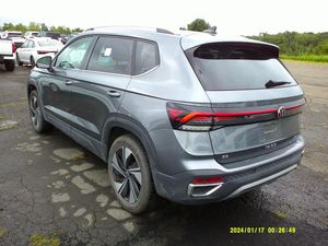 صورة 21 لـ 2025 Volkswagen TAOS SE