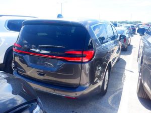 CHRYSLER PACIFICA TOURING L - 2