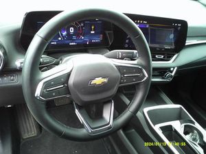 CHEVROLET EQUINOX AWD LT - 4