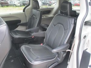 2024 Chrysler PACIFICA LIMITED — миниатюра 20
