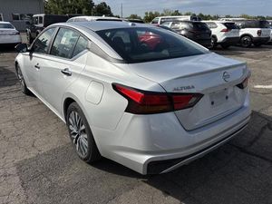 صورة 21 لـ 2025 Nissan ALTIMA SV