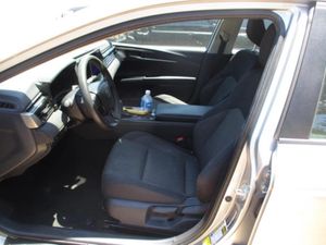 صورة 3 لـ 2025 Toyota CAMRY LE
