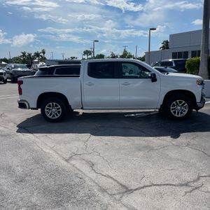 2019 Chevrolet SILVERADO 1500 LT 照片 6