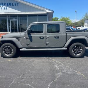 JEEP GLADIATOR OVERLAND - 2