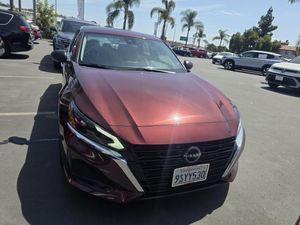 صورة 14 لـ 2025 Nissan ALTIMA SV