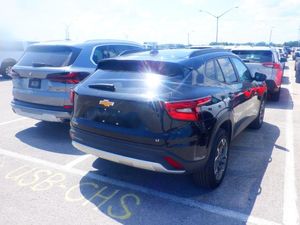 CHEVROLET TRAX LT - 2