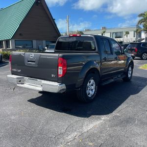 NISSAN FRONTIER SV - 5