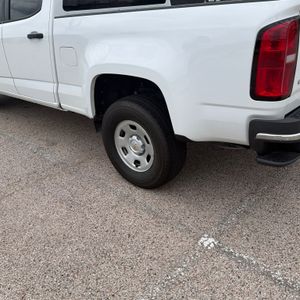 CHEVROLET COLORADO WORK TRUCK - 3