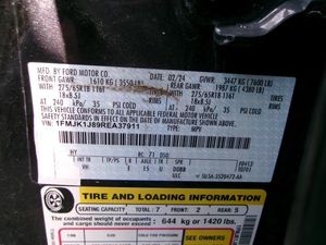 FORD EXPEDITION MAX XLT - 7