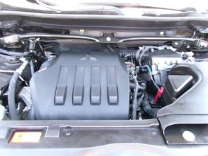 2025 Mitsubishi ECLIPSE CROSS SE 缩略图 17