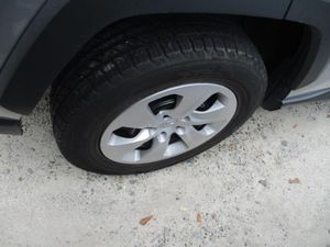 2025 Toyota RAV4 LE thumbnail 11