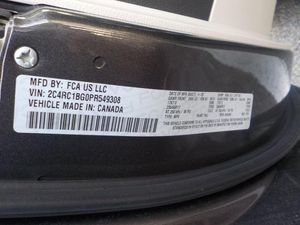 CHRYSLER PACIFICA TOURING L - 7