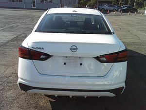 2025 Nissan ALTIMA SV 照片 21