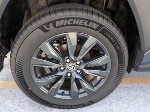 صورة مصغرة 20 لـ 2026 Toyota RAV4 XLE