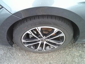 VOLKSWAGEN JETTA SPORT - 9