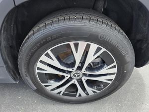 2025 Mercedes-BENZ GLA 照片 9