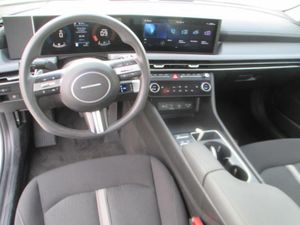 HYUNDAI SONATA SEL - 4