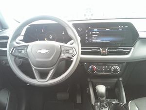 2025 Chevrolet TRAILBLAZER LT 照片 4