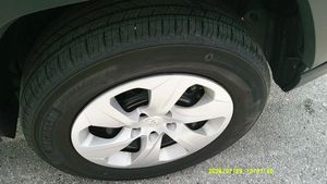 صورة مصغرة 13 لـ 2025 Toyota RAV4 LE