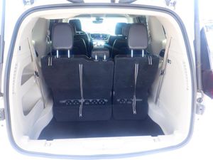 CHRYSLER PACIFICA TOURING L - 6