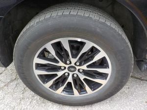 FORD EXPEDITION PLATINUM - 8