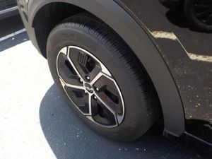 2025 KIA NIRO LX 缩略图 11