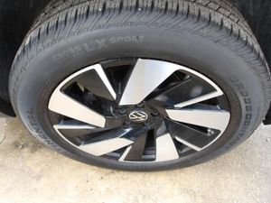 VOLKSWAGEN ATLAS CROSS SPORT 2.0T SE W/TECHNOLOGY - 10