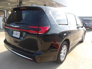 CHRYSLER PACIFICA SELECT - 2