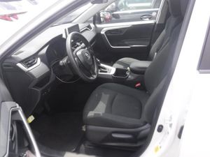 صورة 3 لـ 2025 Toyota RAV4 LE