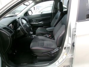 صورة 3 لـ 2025 Mitsubishi OUTLANDER SPORT SE