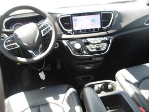 CHRYSLER PACIFICA SELECT - 8