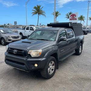 Toyota Tacoma V6 - 1