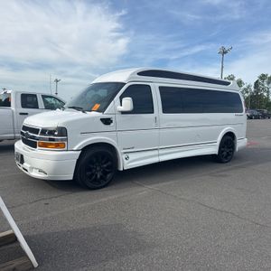 CHEVROLET EXPRESS 2500 - 1