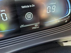 HYUNDAI VENUE LIMITED - 5