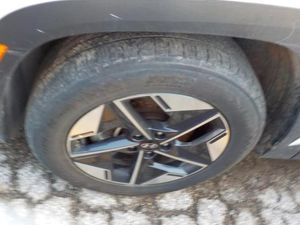 HYUNDAI TUCSON SEL - 9