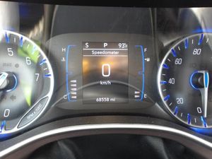 CHRYSLER VOYAGER LX - 5