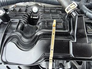 2025 Nissan ALTIMA SR thumbnail 25