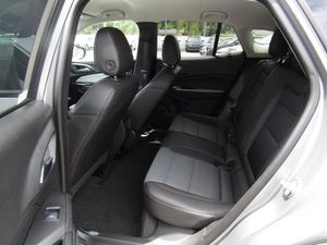 2025 Chevrolet TRAX LT thumbnail 20